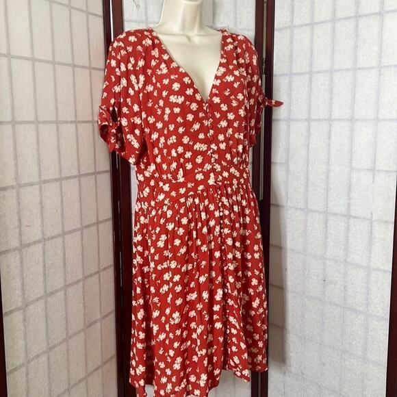 MADEWELL BUTTON FRONT TIE‎ SLEEVE RETRO DRESS HAPPY HIBISCUS SIZE 12 - Picture 1 of 9